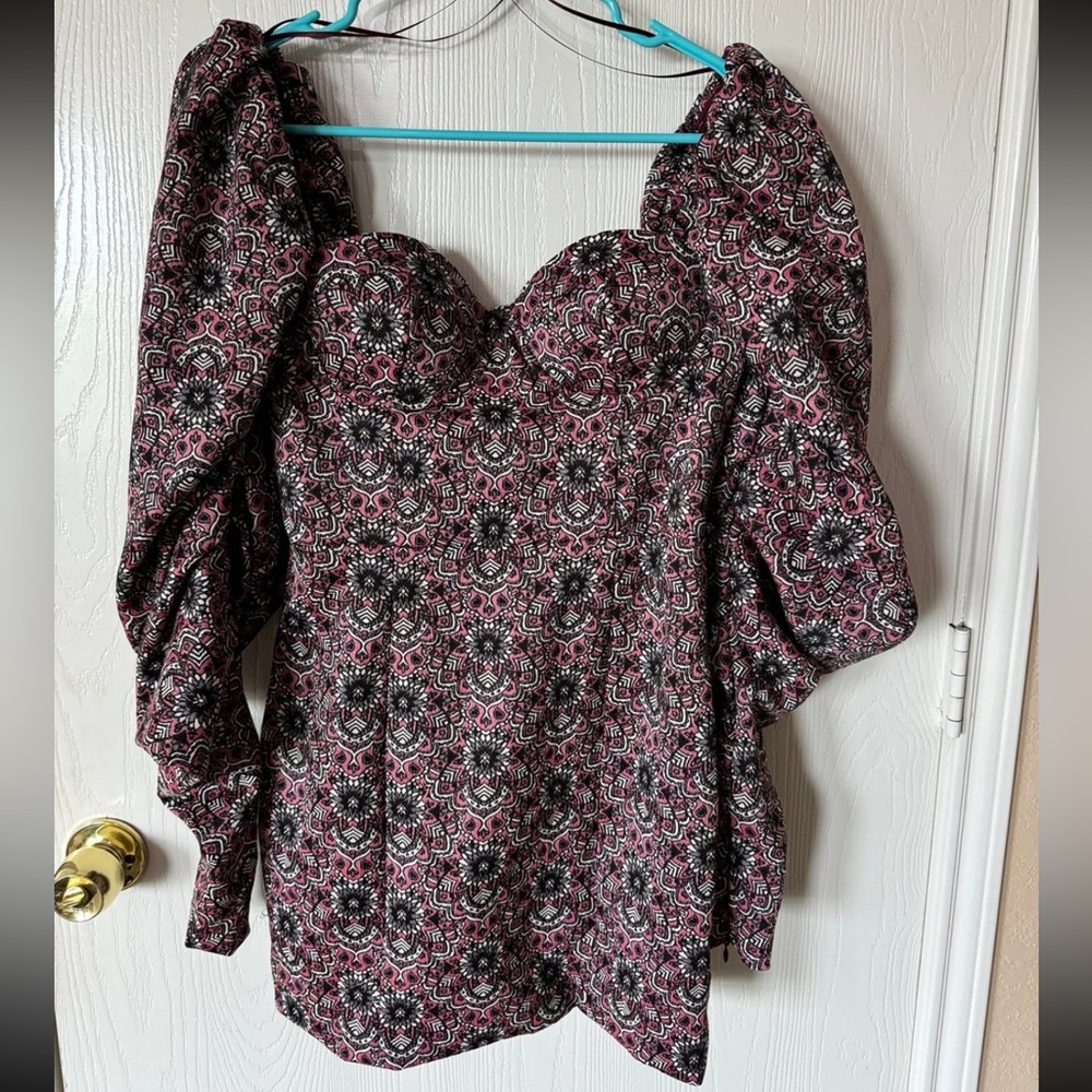 Puff sleeve dress
